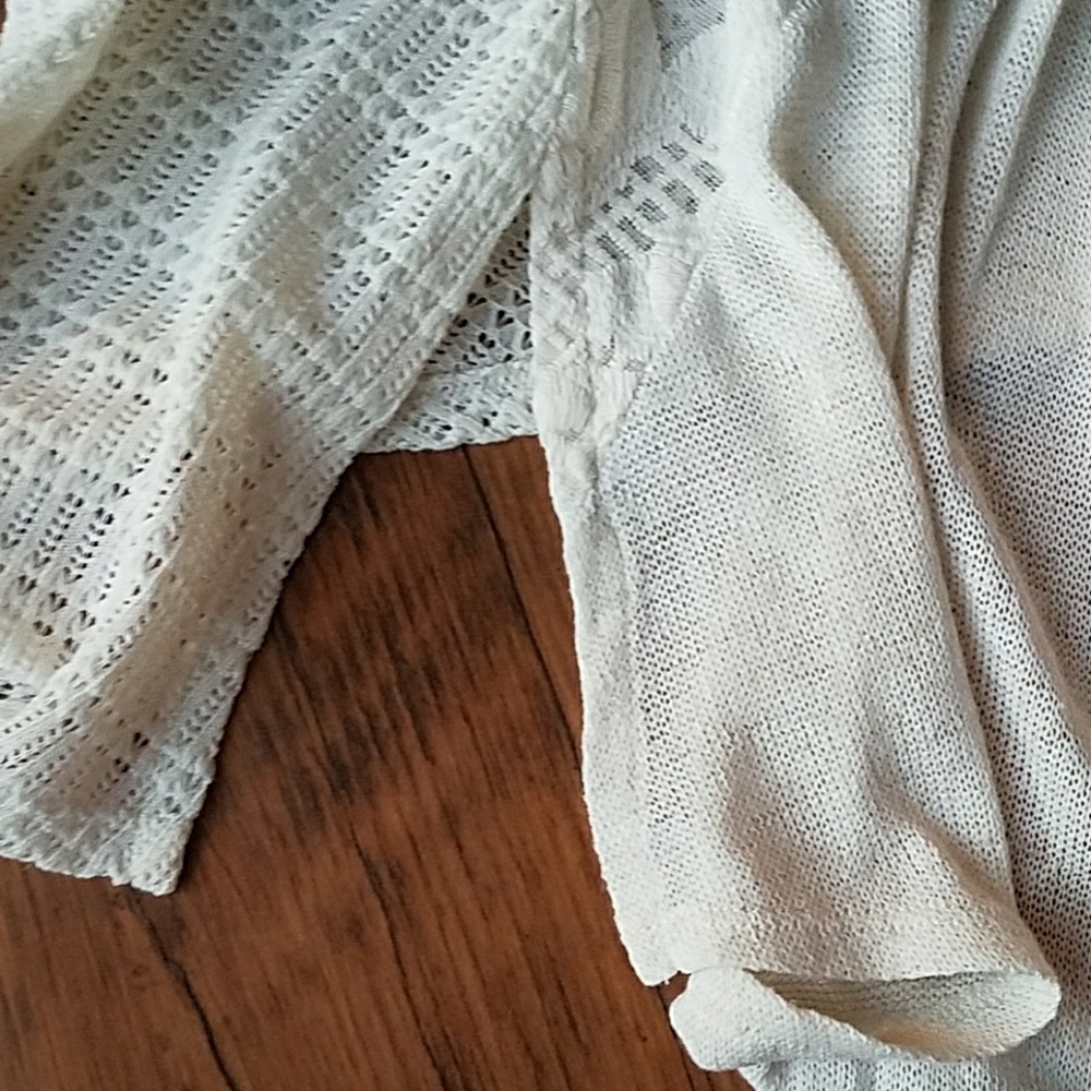 ๐ Maurices Crochet Open Front Vest ๐ - Picture 7 of 7
